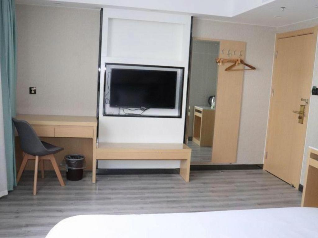 Greentree Alliance Jiangsu Nanjing Pukou District Zhongsheng Street Wende Road Metro Station Hotel Exterior photo