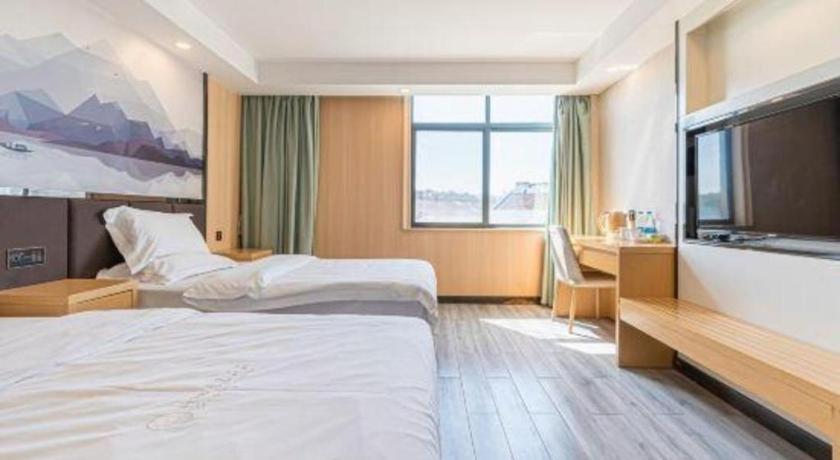 Greentree Alliance Jiangsu Nanjing Pukou District Zhongsheng Street Wende Road Metro Station Hotel Exterior photo